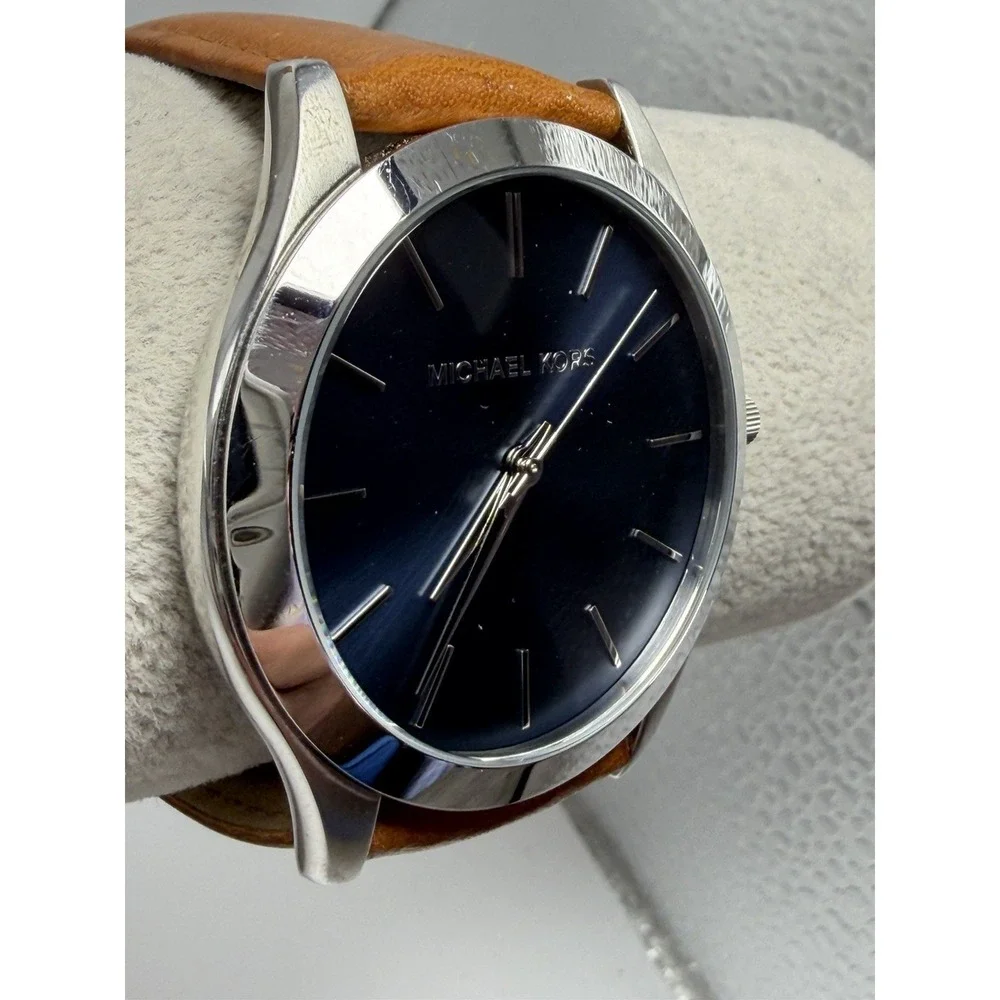 Michael Kors MK8508 Runway New Battery Mens Watch 44MM 8
